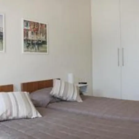 Grillo Casa Vacanze * Tessera