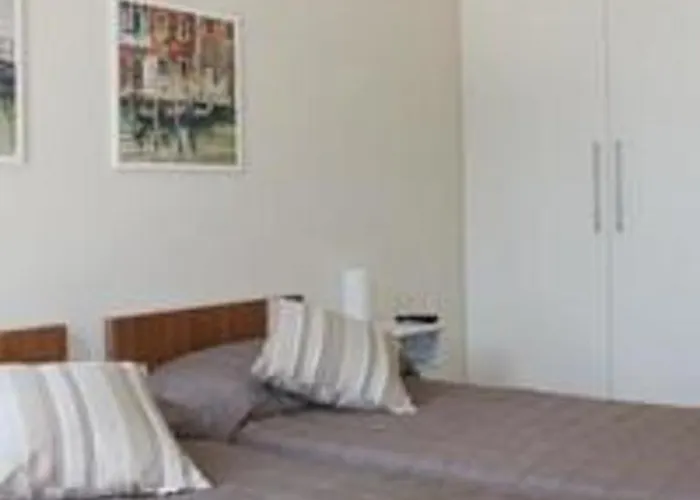 Grillo Casa Vacanze * Tessera